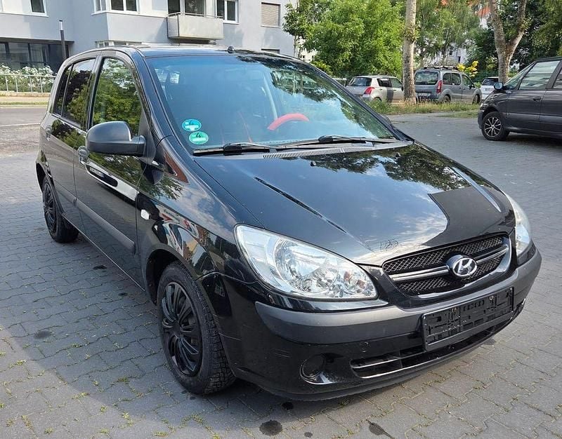 Gebraucht Hyundai Getz 67 PS (49 kW) 2008 Schwarz Kleinwagen