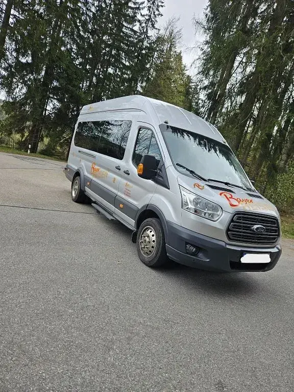 Używany Ford Transit 155 KM (114 kW) 2016 Srebrny Kombi