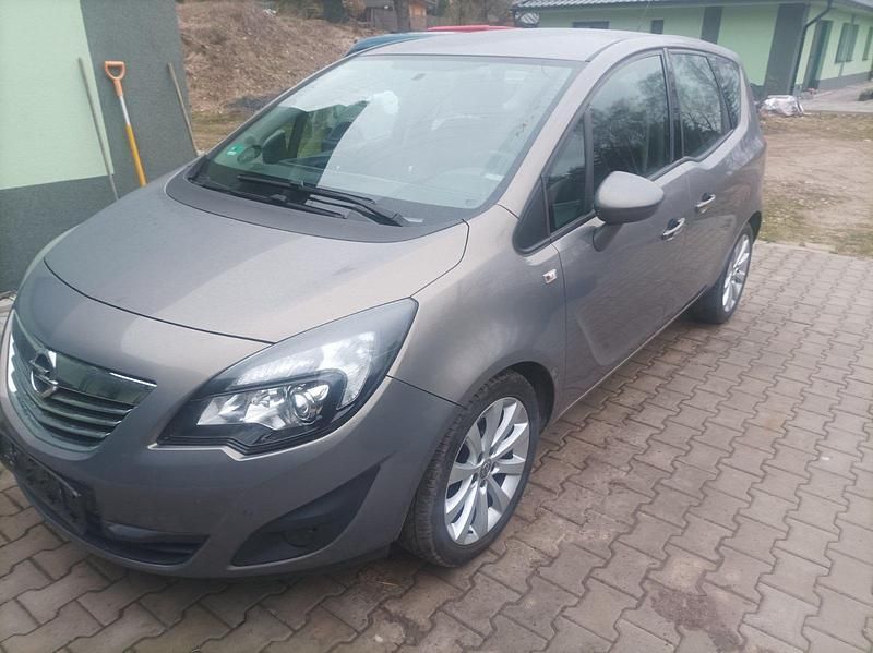 Gebraucht Opel Meriva 140 PS (102 kW) 2011 Grau Van / Kleinbus