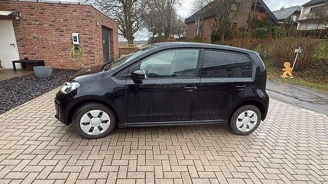 Gebraucht VW e-up! Move 61 kW (83 PS) 2021 Schwarz Kleinwagen