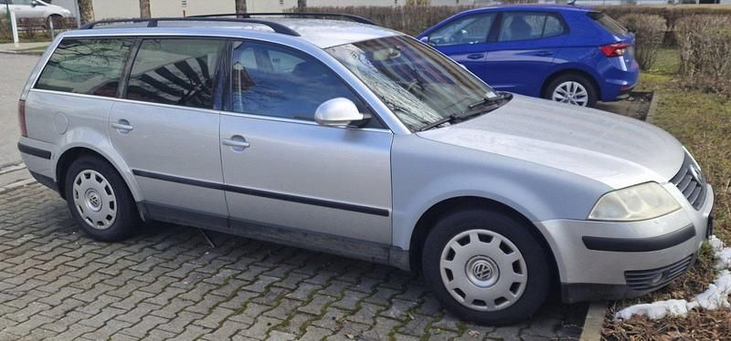 Gebraucht VW Passat 130 PS (95 kW) 2004 Silber Kombi