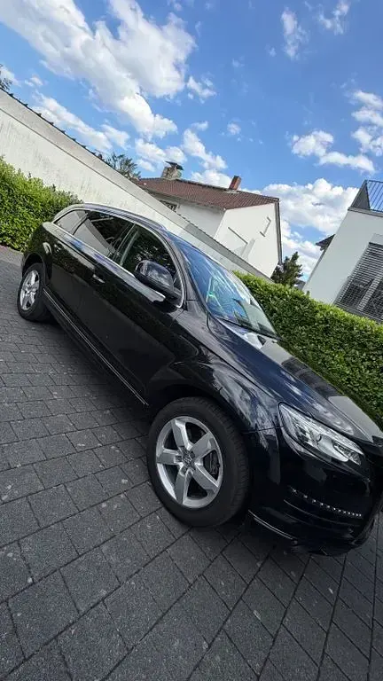 Gebraucht Audi Q7 Ambiente 340 PS (250 kW) 2011 Schwarz SUV