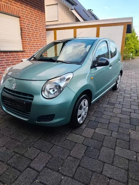 Gebraucht Suzuki Alto 68 PS (50 kW) 2010 Grün Kleinwagen