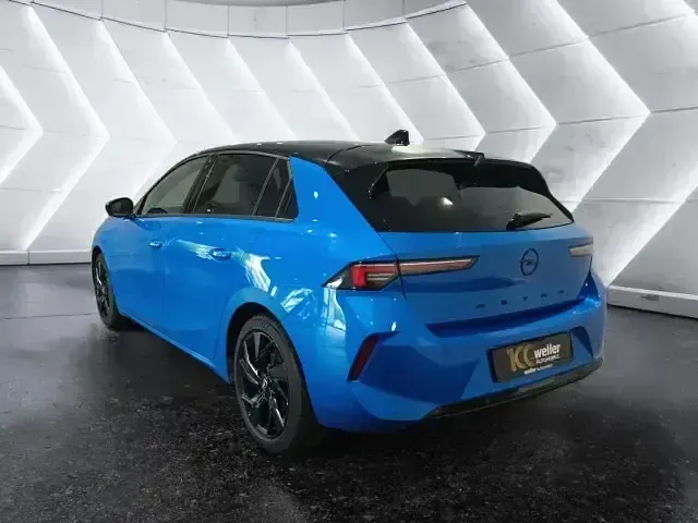 Gebraucht Opel Astra GS Line 131 PS (96 kW) 2023 Blau Kleinwagen
