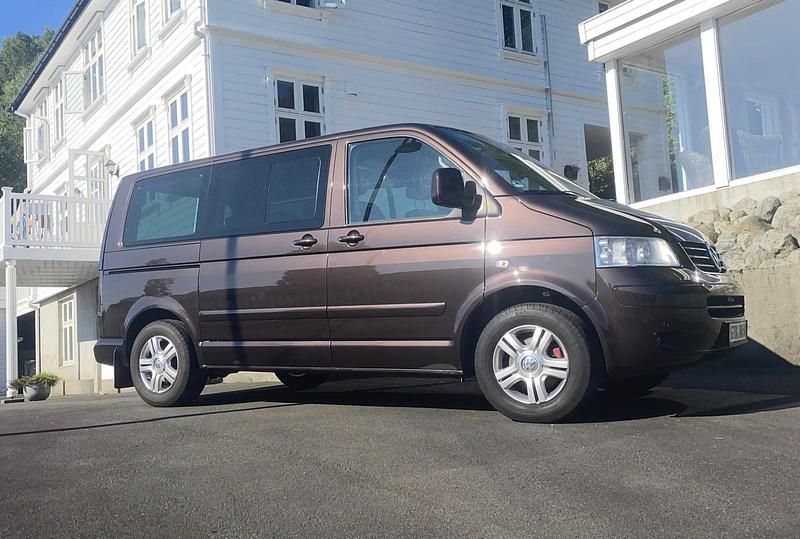 Andere farben Gebraucht 2008 VW T5 Highline Van | 21.900 € - Bild 1/4