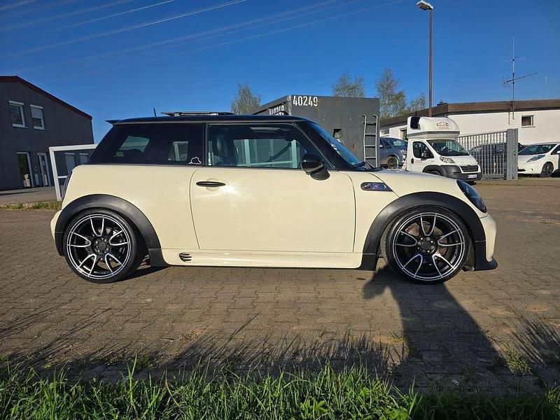 Second-hand Mini John Cooper Works 184 CP (135 kW) 2012 Alb Hatchback