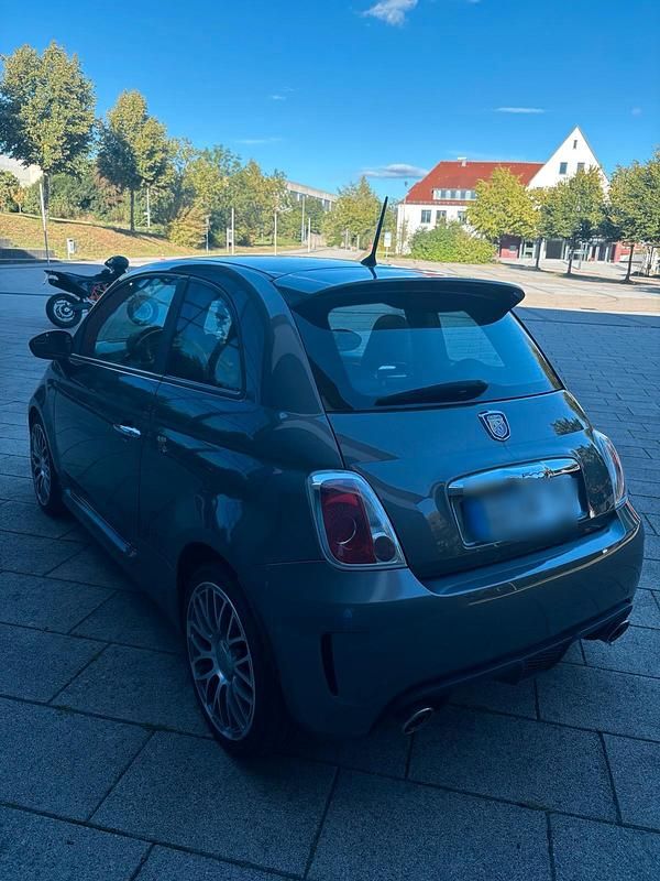 Gebraucht Fiat 500 Abarth 140 PS (102 kW) 2015 Grau Kleinwagen