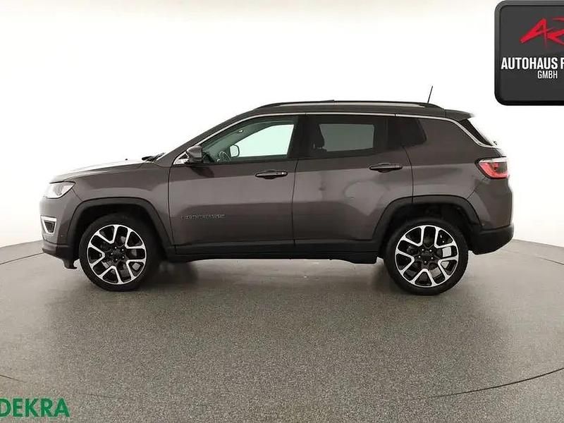 Usado Jeep Compass 150 HP (110 kW) 2021 Cinzento SUV