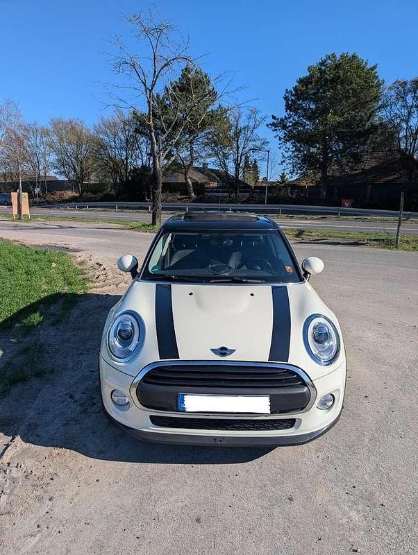 Second-hand Mini ONE 102 CP (75 kW) 2016 Alb Hatchback