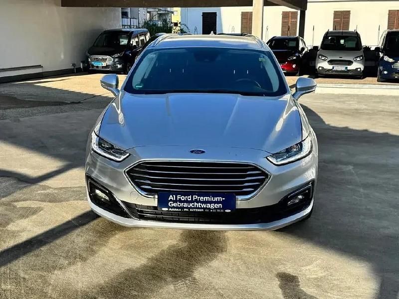 Gebraucht Ford Mondeo 140 PS (102 kW) 2020 Silber Kombi