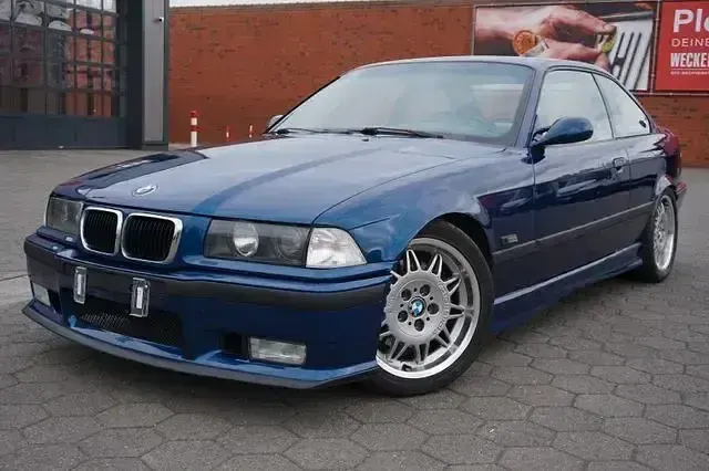 Second-hand BMW M3 Performance 286 CP (210 kW) 1994 Albastru Coupe