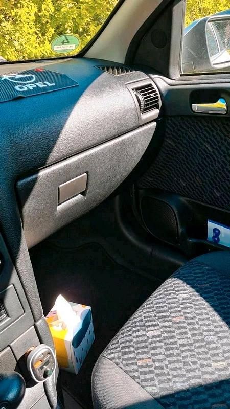 Second-hand Opel Astra 85 CP (62 kW) 2001 Gri Berlinǎ