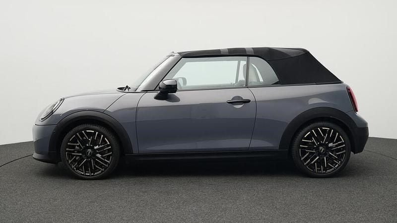 Gebraucht Mini Cooper S Cabriolet Favoured 204 PS (150 kW) 2024 Grau Cabrio
