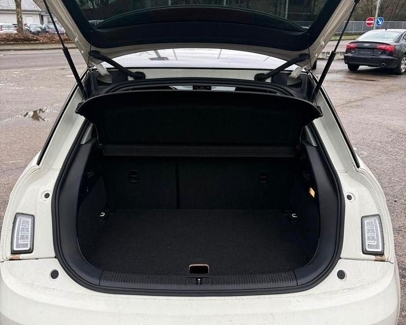 Gebraucht Audi A1 Ambition 86 PS (63 kW) 2015 Weiß Kleinwagen