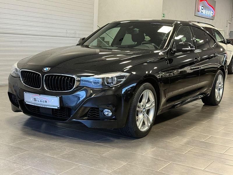 Schwarz Gebraucht 2019 BMW 320 Gran Turismo M Sport Limousine | 22.890 € (Fairer Preis) - Bild 1/4