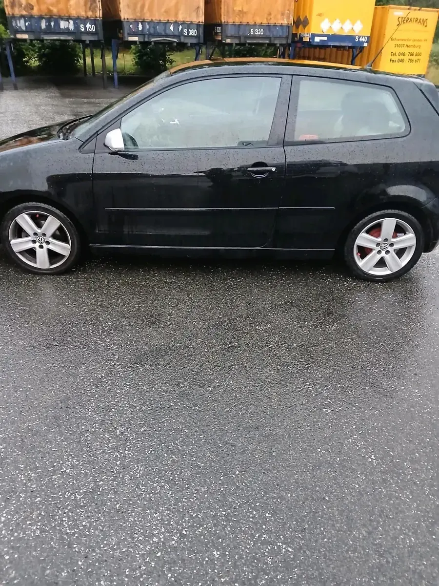 Gebraucht VW Polo 80 PS (58 kW) 2008 Schwarz Kleinwagen