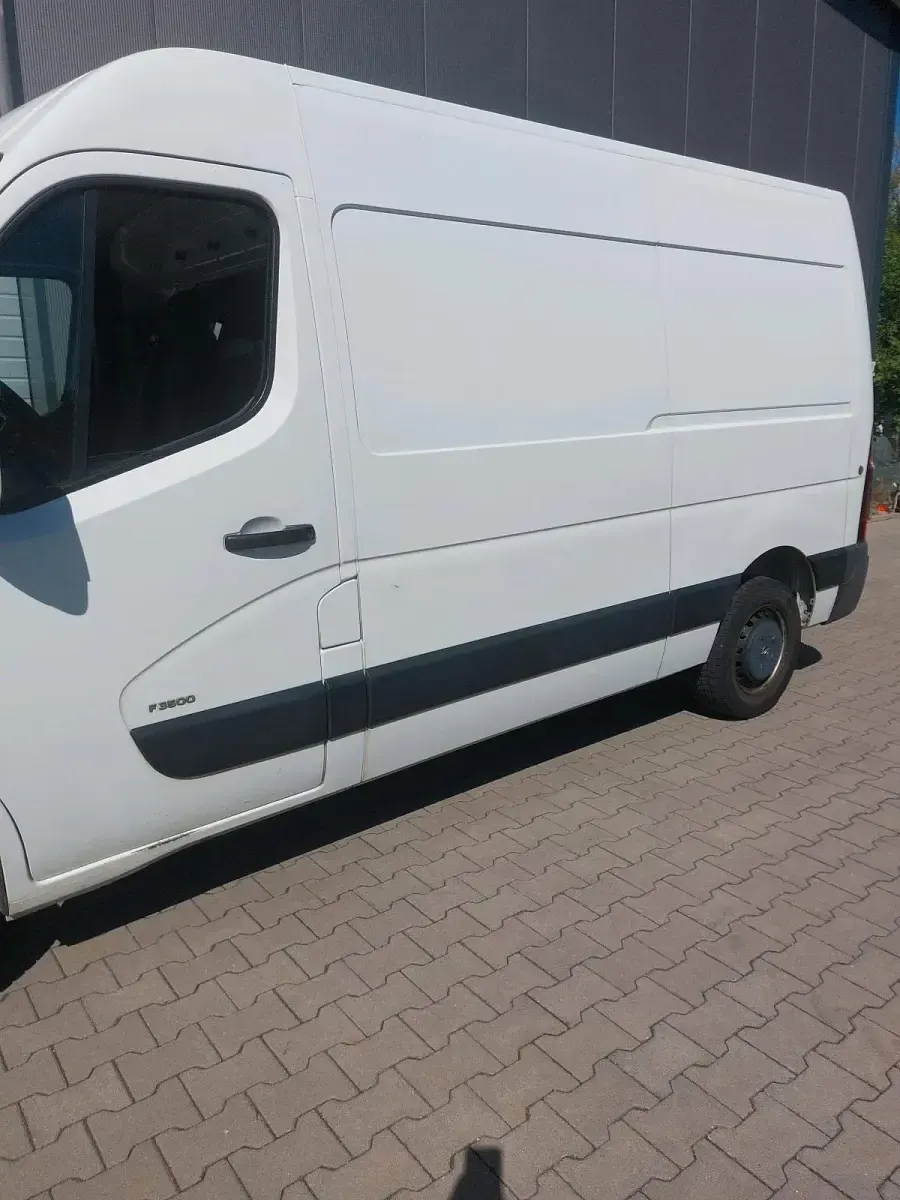 Gebraucht Opel Movano 125 PS (91 kW) 2014 Weiß Van / Kleinbus