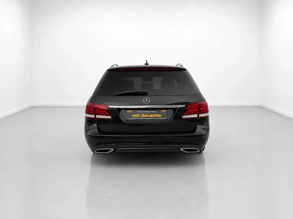 Gebraucht Mercedes E350 Edition 258 PS (189 kW) 2015 Schwarz Kombi