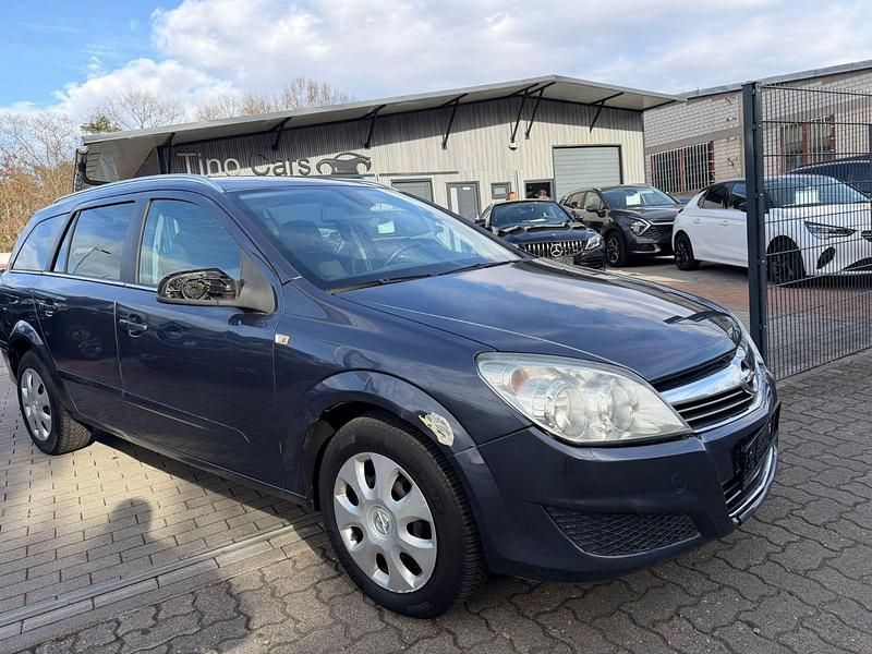 Gebraucht Opel Astra Edition 116 PS (85 kW) 2009 Blau Kombi
