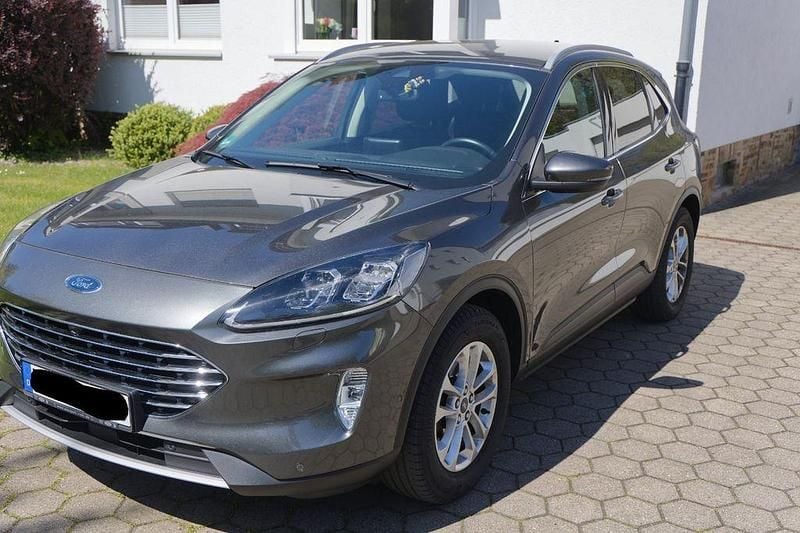 Second-hand Ford Kuga Titanium X 190 CP (139 kW) 2020 Gri SUV