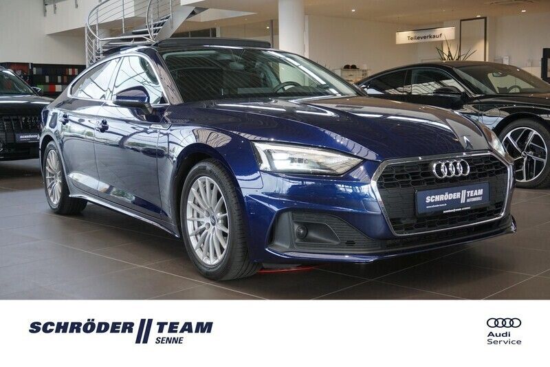 Blau Gebraucht 2020 Audi A5 Sportback Business Limousine | 30.780 € (Fairer Preis) - Bild 1/4