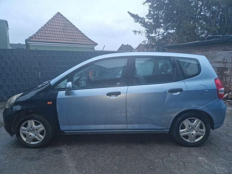 Gebraucht Honda Jazz LS 83 PS (61 kW) 2002 Blau Kleinwagen
