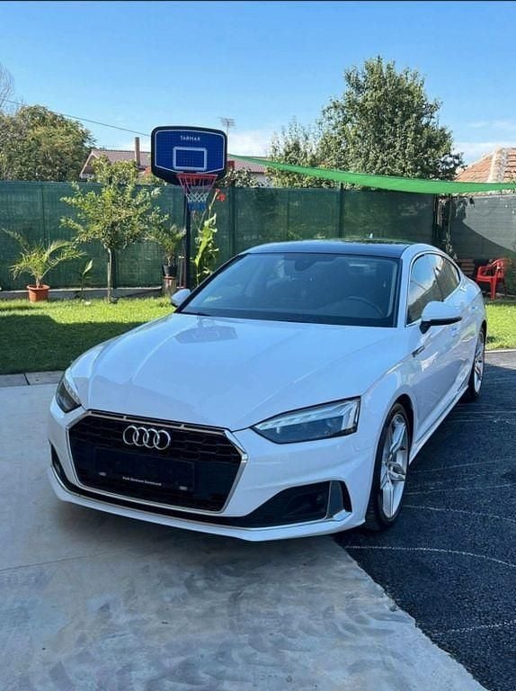 Weiß Gebraucht 2020 Audi A5 Sportback Advanced Limousine | 29.900 € (Etwas zu teuer) - Bild 1/4