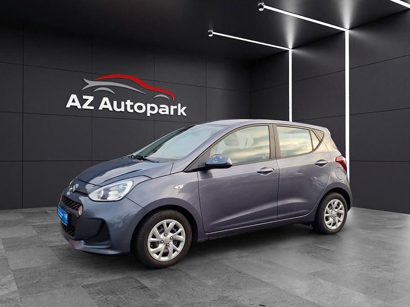 Gebraucht Hyundai i10 YES! 87 PS (63 kW) 2019 Grau Kleinwagen