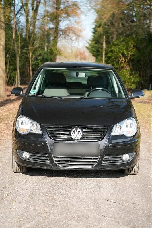 Gebraucht VW Polo 60 PS (44 kW) 2008 Schwarz Kleinwagen