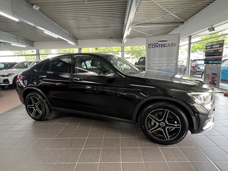 Schwarz Gebraucht 2020 Mercedes GLC220 Night Coupé | 43.400 € (Teuer) - Bild 1/4