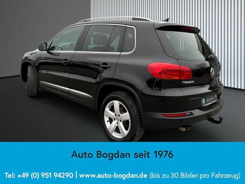 Gebraucht VW Tiguan LOUNGE 150 PS (110 kW) 2015 Schwarz SUV