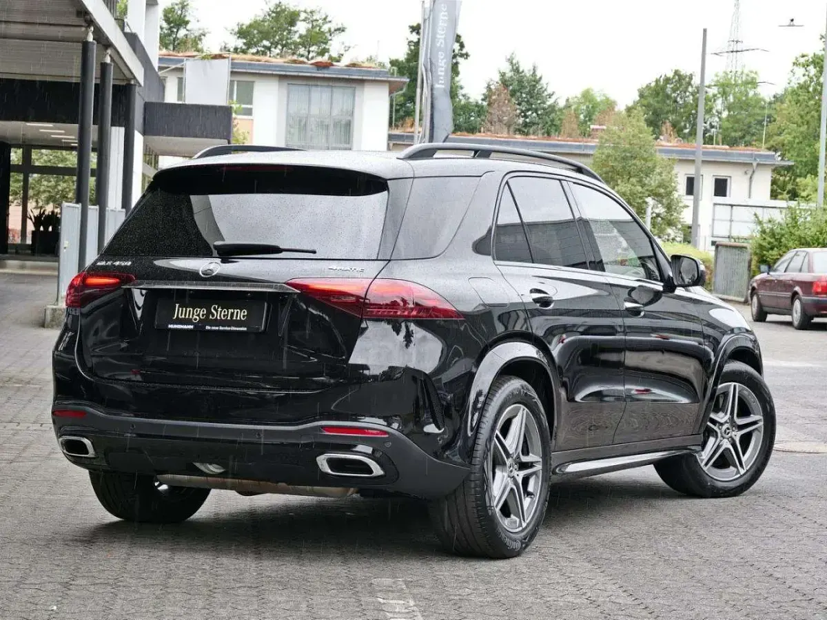 Gebraucht Mercedes GLE450 AMG 381 PS (280 kW) 2025 Schwarz SUV