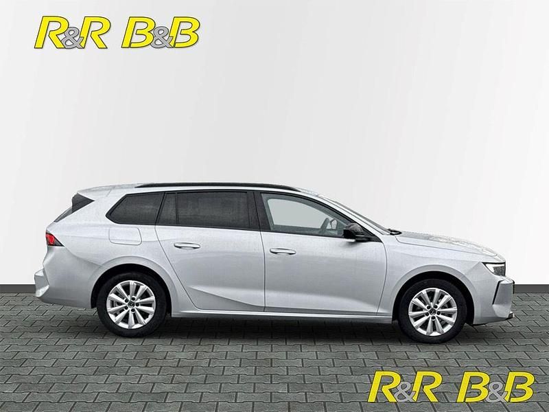 Gebraucht Opel Astra Edition 110 PS (80 kW) 2025 Silber Kombi
