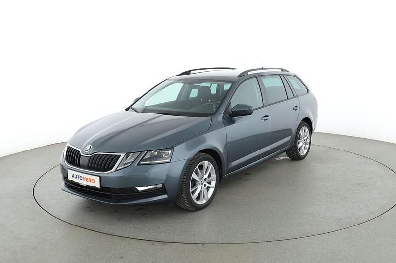 Grau Gebraucht 2018 Skoda Octavia Clever Kombi | 15.790 € (Fairer Preis) - Bild 1/3
