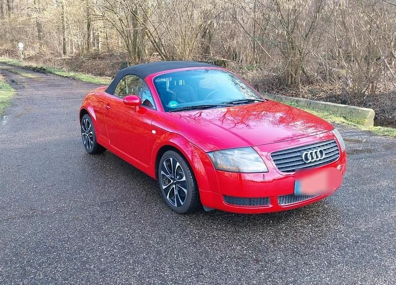Gebraucht Audi TT Roadster 150 PS (110 kW) 2001 Rot Cabrio