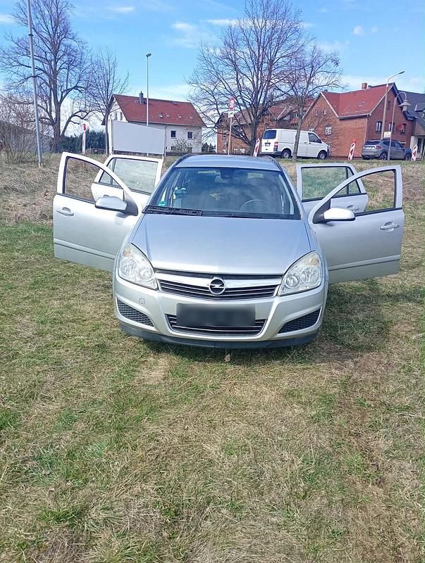 Gebraucht Opel Astra 2007 Silber Kombi