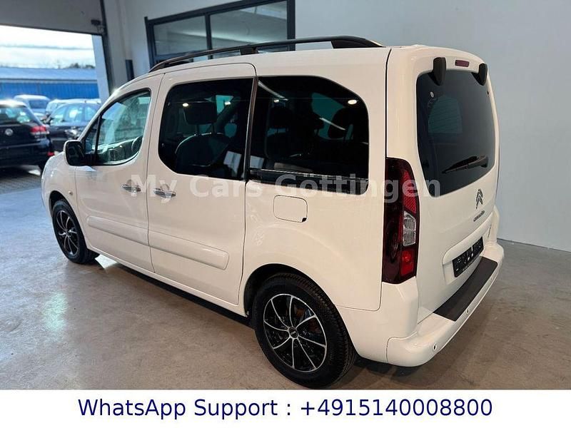 Gebraucht Citroën Berlingo SELECTION 110 PS (80 kW) 2017 Weiß Van / Kleinbus