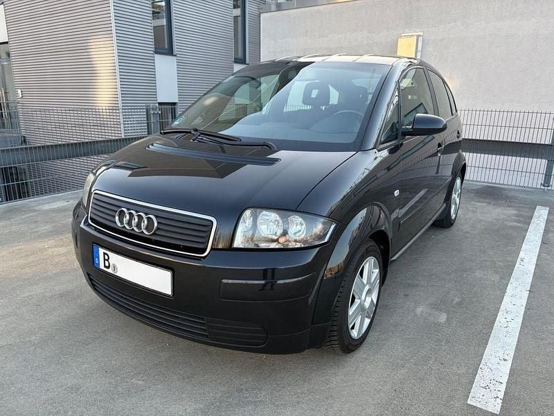 Gebraucht Audi A2 75 PS (55 kW) 2005 Schwarz Kleinwagen