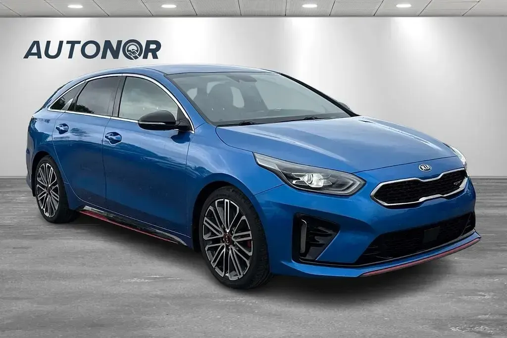 Second-hand Kia ProCeed GT GT 204 CP (150 kW) 2019 Albastru Hatchback