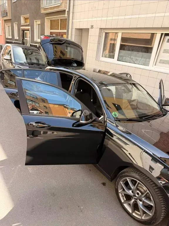 Gebraucht BMW 116 116 PS (85 kW) 2016 Schwarz Kleinwagen