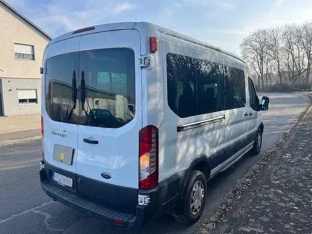 Używany Ford Transit Trend 131 KM (96 kW) 2016 Biały Kombi
