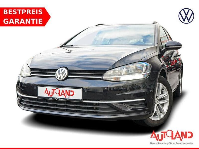 Gebraucht VW Golf VII 150 PS (110 kW) 2020 Deep black perleffekt Kombi
