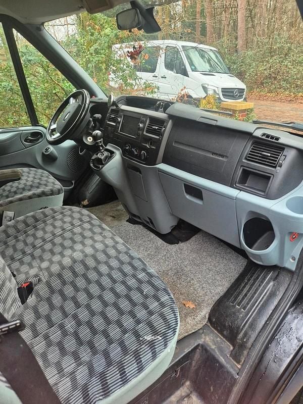 Gebraucht Ford Transit Sport 140 PS (102 kW) 2010 Schwarz Van / Kleinbus