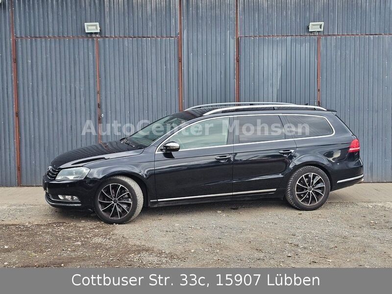 Schwarz Gebraucht 2013 VW Passat Comfortline Kombi | 3.499 € (Fairer Preis) - Bild 1/4