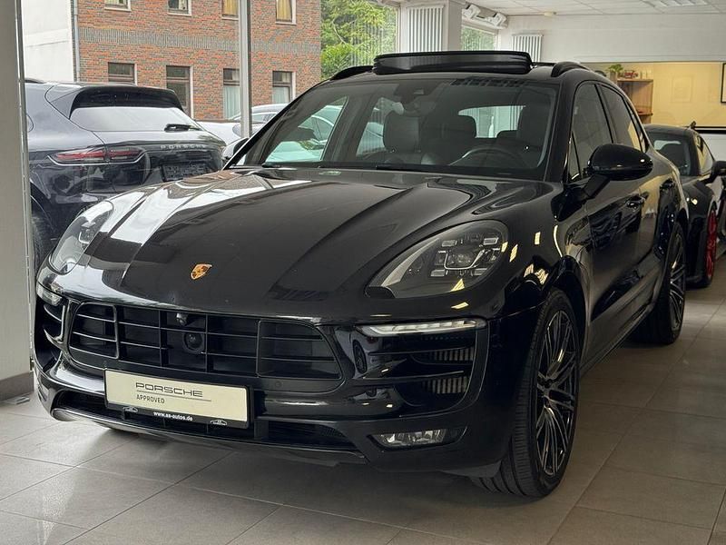 Schwarz Gebraucht 2016 Porsche Macan GTS SUV | 37.990 € (Etwas zu teuer) - Bild 1/4