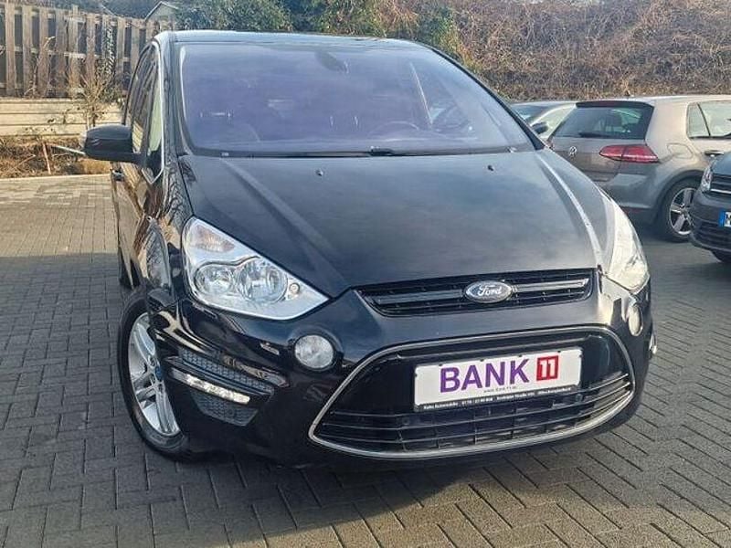 Gebraucht Ford S-MAX Titanium 160 PS (117 kW) 2011 Schwarz Van / Kleinbus