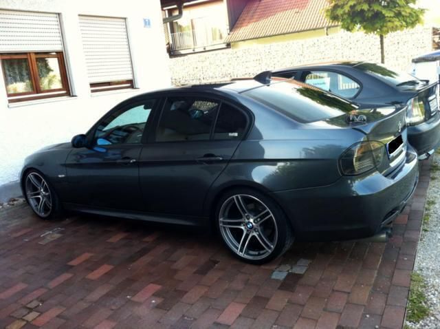 Gebraucht BMW 318 166 PS (122 kW) 2006 Grau metallic Limousine