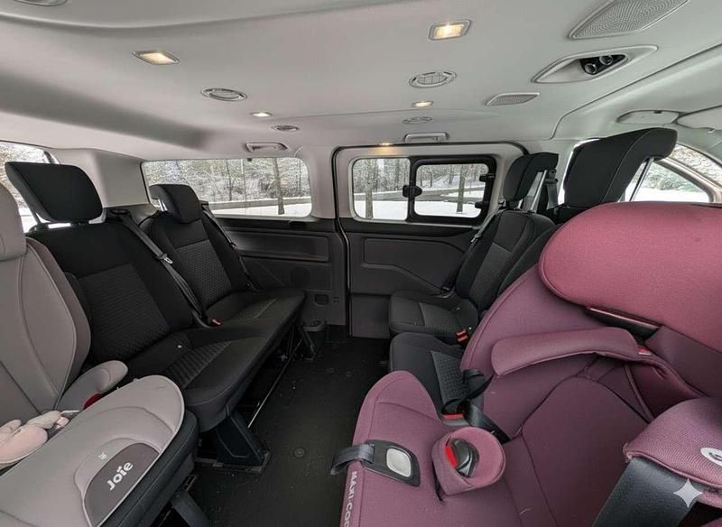 Gebraucht Ford Tourneo Trend 131 PS (96 kW) 2020 Van / Kleinbus