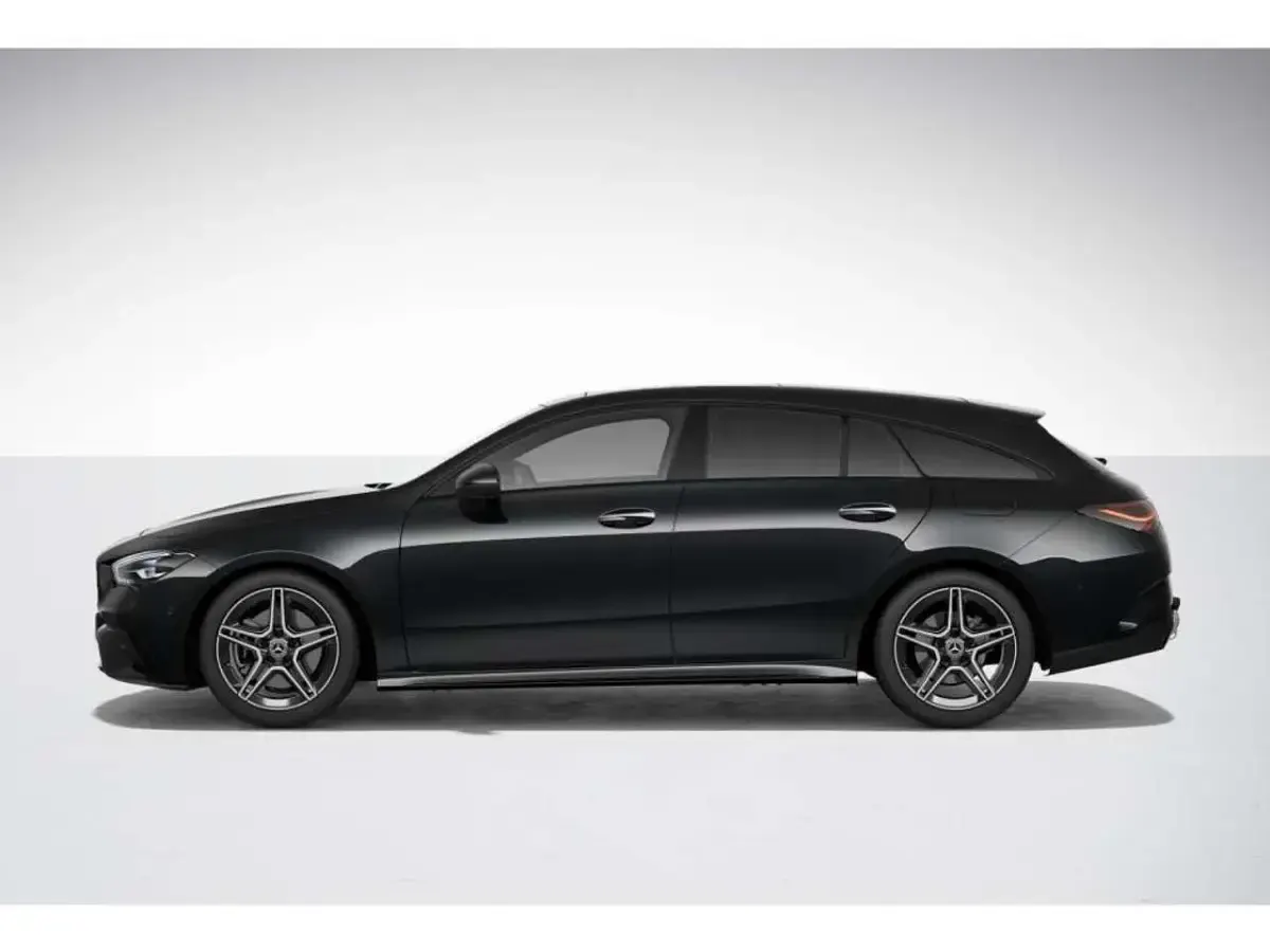Gebraucht Mercedes CLA200 AMG 150 PS (110 kW) 2023 Kosmosschwarz Coupé