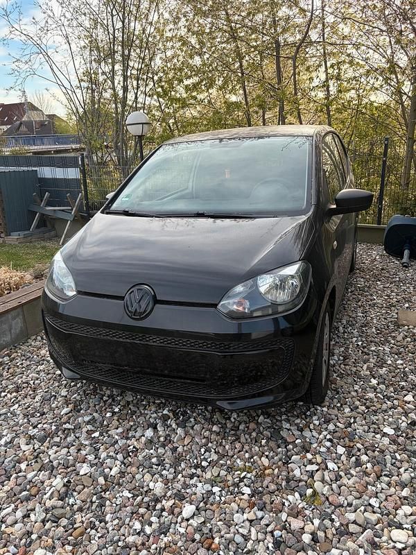 Second-hand VW up! 60 CP (44 kW) 2012 Negru Hatchback